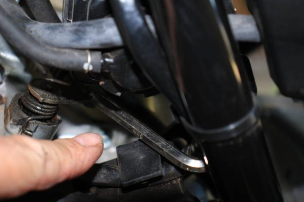 Xtz125のクラッチ ブレーキレバーの交換方法 動画有 バイクとオッサン