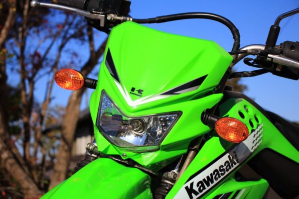 格好良い！KLX125レビュー「外観・エンジン音・足つき」動画あり